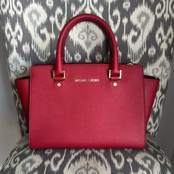 Michael Kors Selma Satchel - Picture 8 of 8